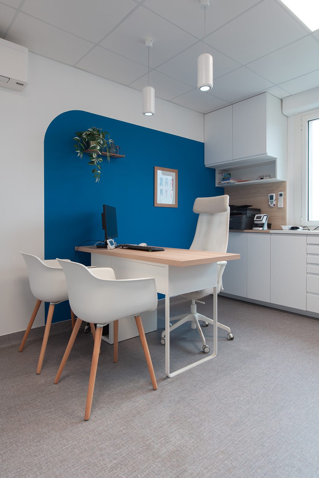 Vue d'ensemble bureau bleu